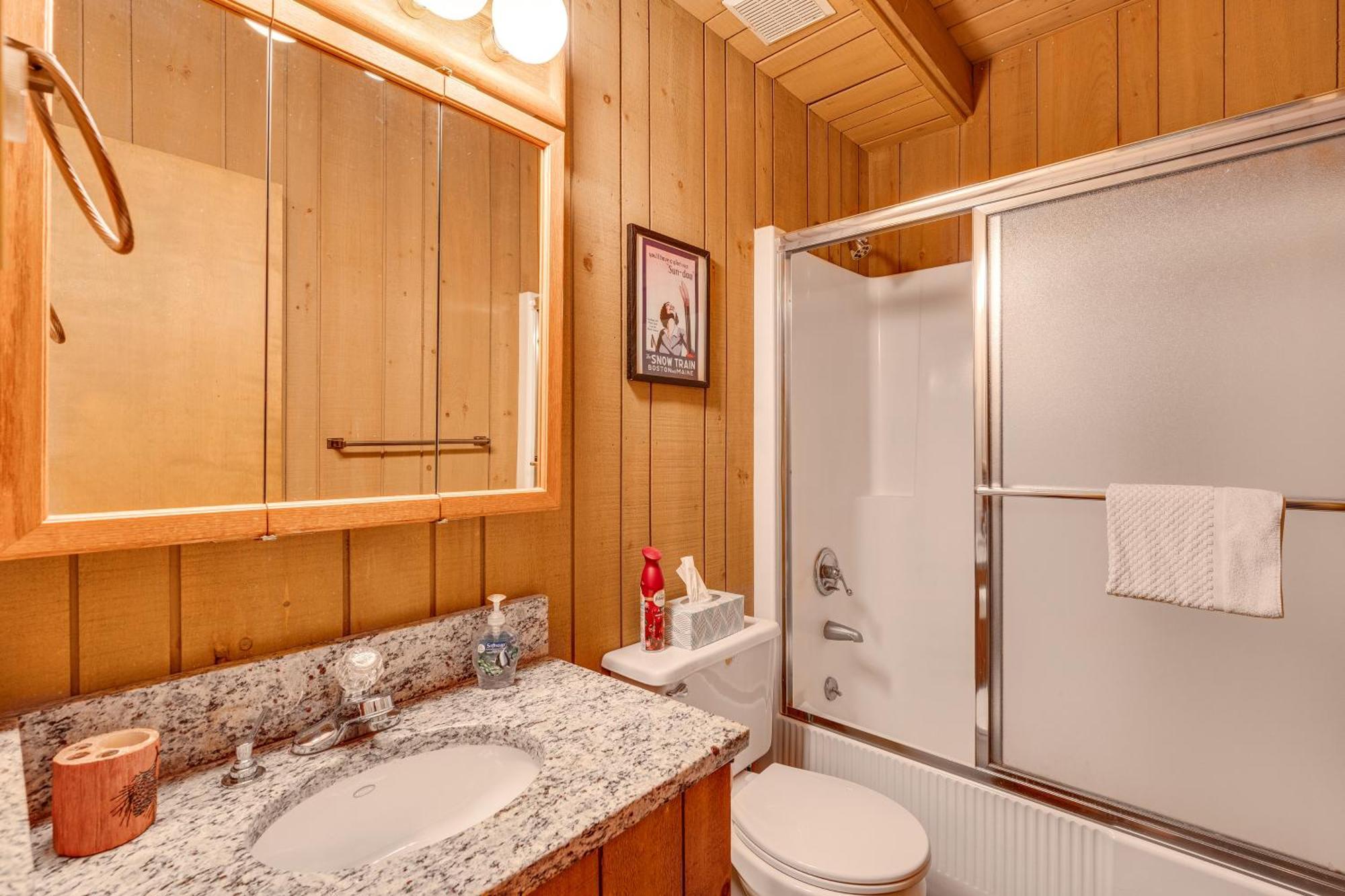 All-Season Conway Condo With Gas Grill! Норт-Конвей Екстер'єр фото